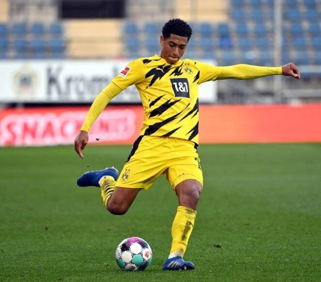 足球鞋钉类型全解析