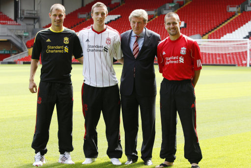 金球奖候选名单即将公布，热门人选浮现