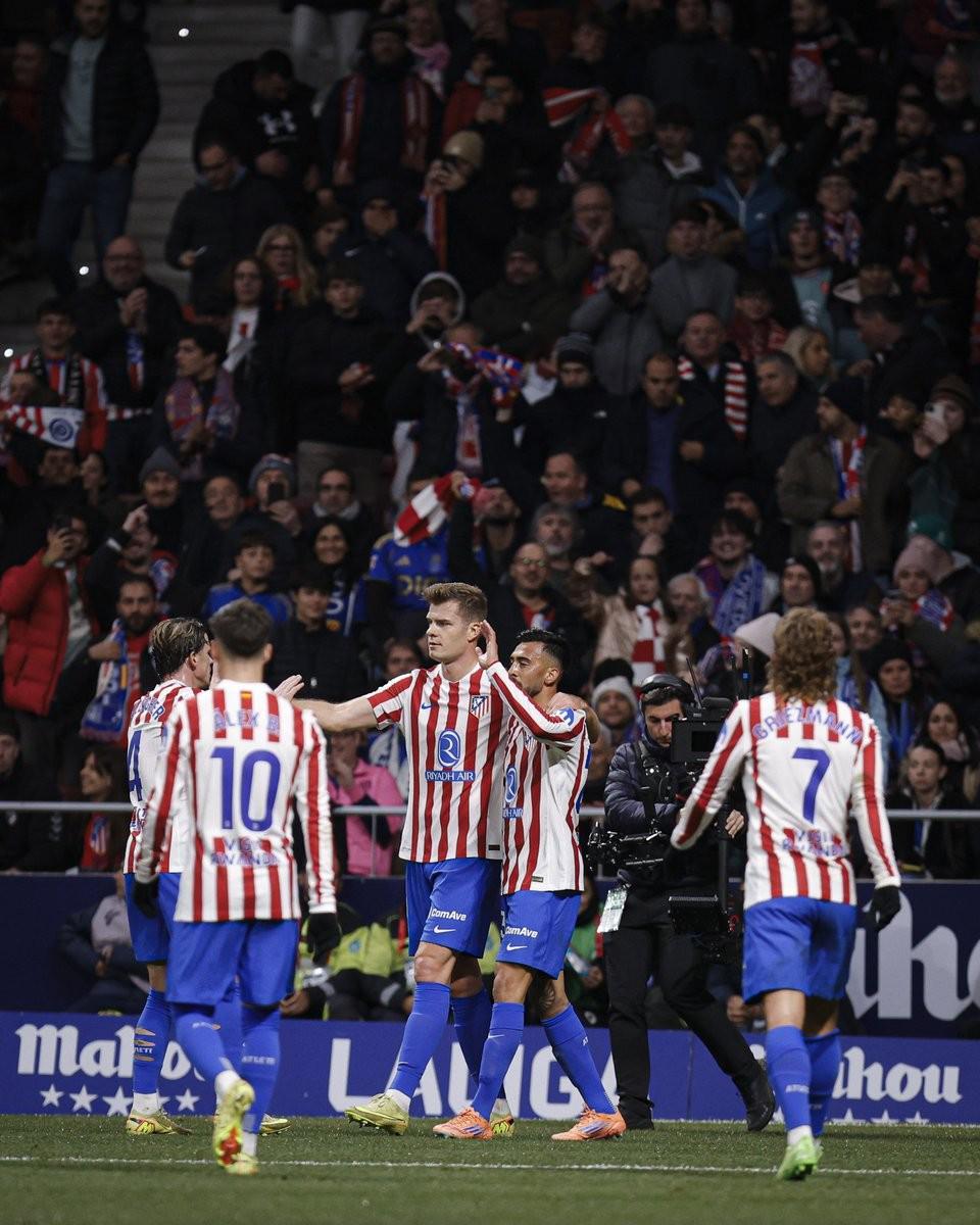 格纳布里：很高兴能拿下比赛，但最让人激动的是阿方索的回归