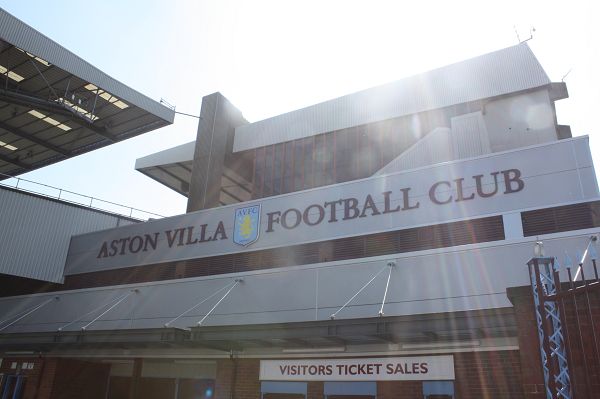 斯凯奇官宣！恩比德首代签名鞋SKX JE1正式亮相