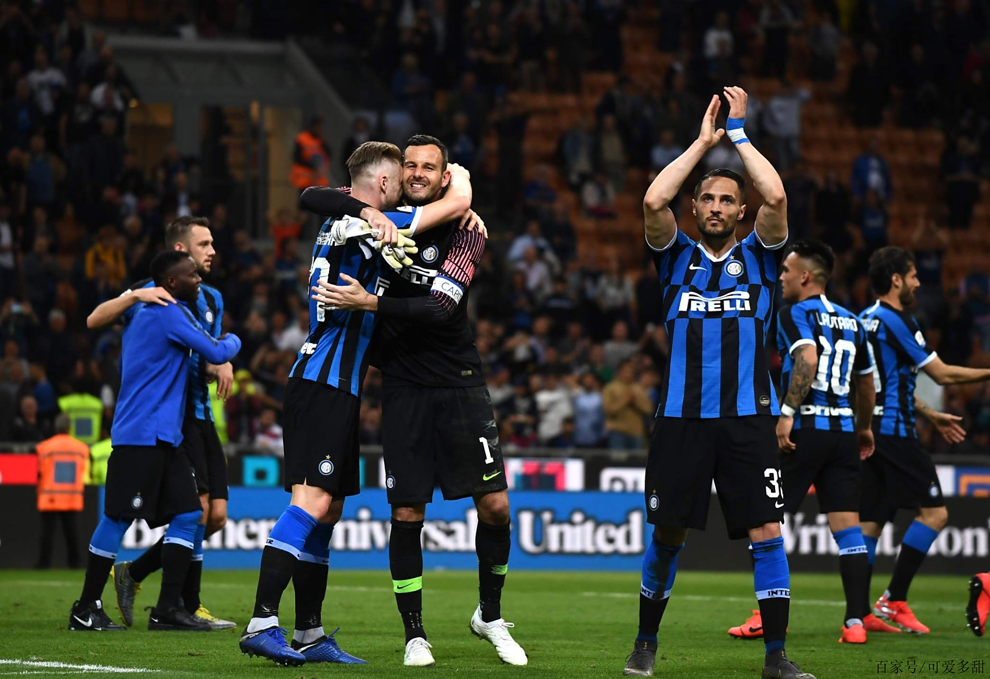 队报：国米与恩昆库经纪人接触，探讨潜在转会的条件