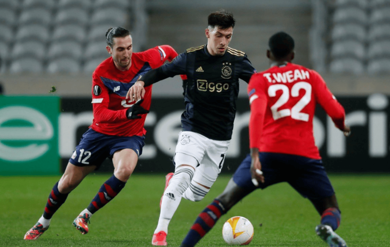 跟队记者：VAR竟然认为米兰对阵帕尔马时的点球是萨56的犯规