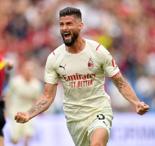 卡雷拉斯染红全程：对裁判让任意球重开不满染黄，随后抱怨吃直红