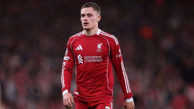 攻防一体！切特半场三分3中3轰13分5板3盖帽