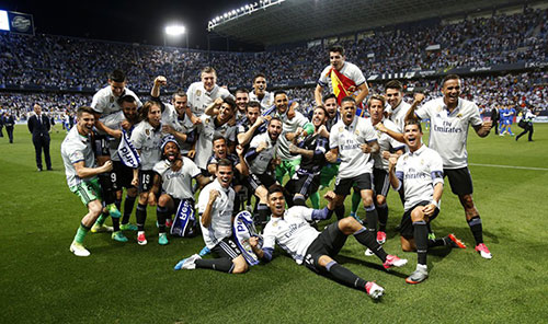 西班牙此前10次对阵乌拉圭5胜5平保持不败，打进16球丢8球