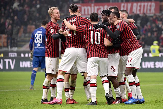 曼联客场险胜切尔西红魔重回榜首