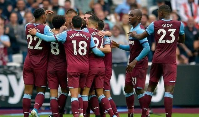 中国乒乓球队在关键战中被法国新星勒布伦逆转，展现技术与心理博弈，国乒面临严峻挑战。