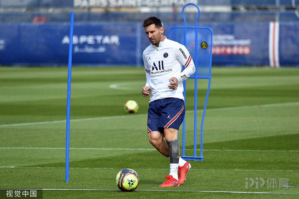 费尔南多：我的名字没有太深的意义，中国人也有很多四字名字